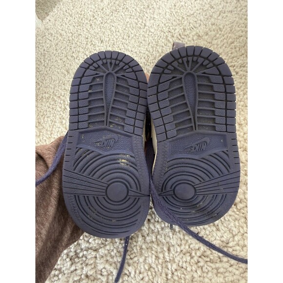 Nike Air Jordan 1 Mid Purple Blueberry baby Sneakers DQ8425 515 - SZ 5 C - Picture 2 of 6